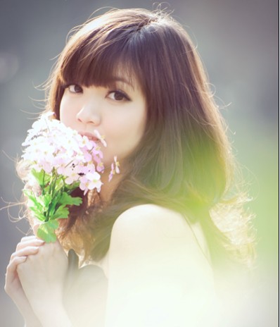 学会了把眼泪流回心里_唯美意境的清纯女生QQ空间图片素材