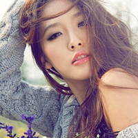 2022性感妩媚的微信女生头像大全 疲倦的黑眼圈都像是在张扬