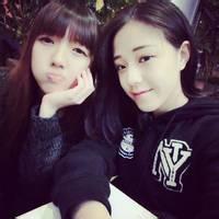 微信闺蜜网名2人小清新一左一右 请告诉我你故事