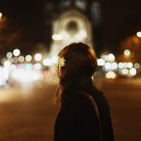 女生伤感心碎的微信空间图片 我一直在寻找能打动你的情话