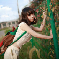 唯美个性女生微信空间图片 你懂难过到沉默甚至大笑吗