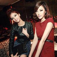 我负担不起你的感情_性感夜店女微信空间图片