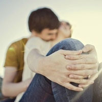 我爱你不是说说而已的浪漫可爱的情侣微信空间素材_那些温暖的小情话