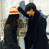 搞怪情侣头像一对2022 所谓温暖大概就是说你笑的样子