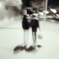 情侣个性头像一左一右 你从风雨来洗净我尘埃