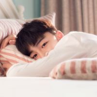 小清新男生头像高清图片想你网精选 我们的青春如此无奈