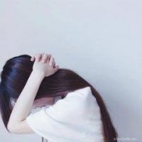 微信朋友圈大全伤感女生专属 委屈就像卡在喉咙里的鱼刺