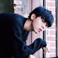 幸福签名暖心治愈系男生 怀抱不要借给别人