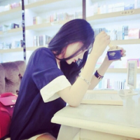 90后侧脸头像女生清新自然 我们开始学会遗忘