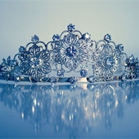 唯美高档的女性装饰品头像 爱了就是一辈子