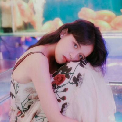 美女微信头像唯美个性小清新 不做温柔的人也不做冷漠的人