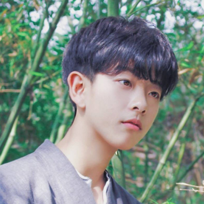 2022高冷帅气的微信男生头像大全 人类最拿手的好戏就是背叛