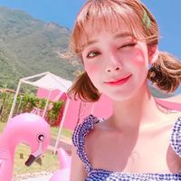 微信昵称女生优雅五个字精选 越爱越难过