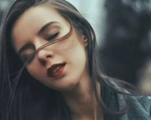 满含悲伤的男生女生微信网名大全 久溺深海心会凉