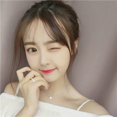 软萌少女系女生微博头像图片 人和人刚认识的时候最好