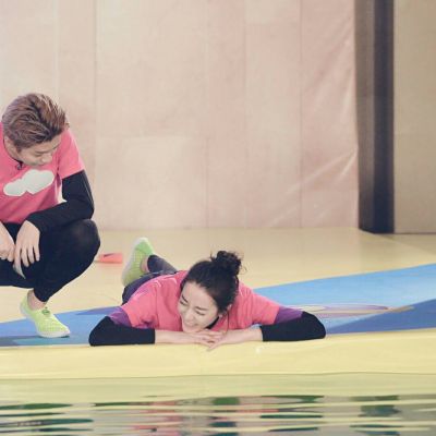 鹿晗迪丽热巴cp头像图片大全 陆地夫妇情侣头像两张一人一张