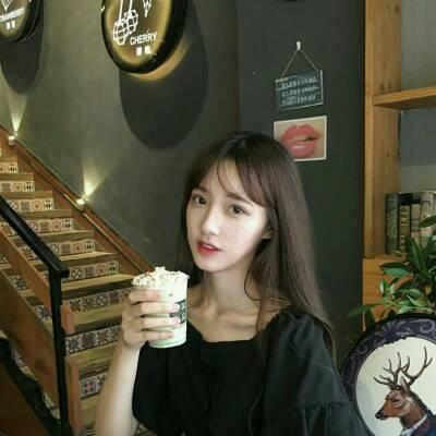 高清好看的气质女生微博头像 你在我心中的位置没人可以替代