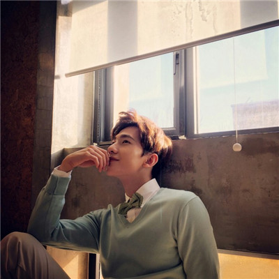 帅气阳光杨洋头像精选高清 性格很随和脾气却不随和