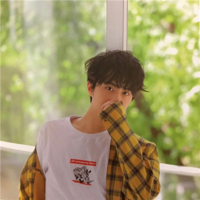 最好的明望帅气男生头像2022 希望我的笑可以晴朗所有的天