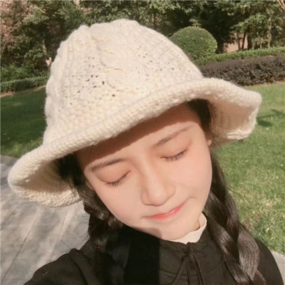 2022女生可爱搞怪头像大全 城市美丽烟火让人无处可躲