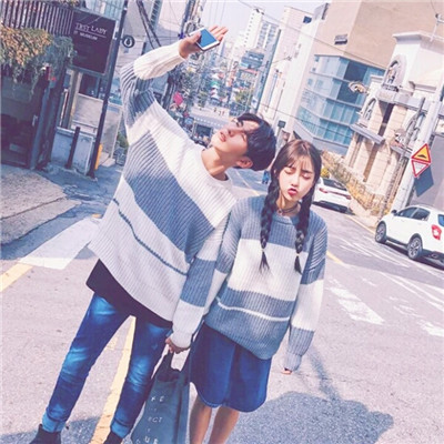 唯美有意境2022情侣头像大全 爱不是占有而是征服一颗心