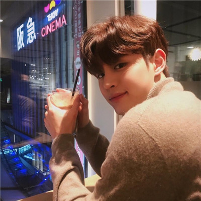 韩系帅哥男生头像高清2022 温柔不多就给中意的人