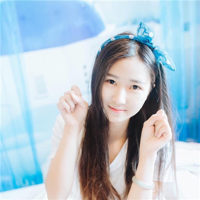 2022女生小清新文艺范长发头像 聊天记录看着看着泪流满面