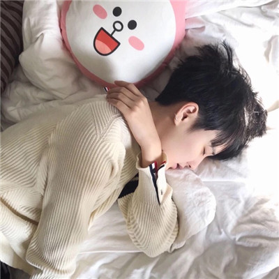 男生帅气小奶狗头像最新精选 和你在一起需要下地狱吗