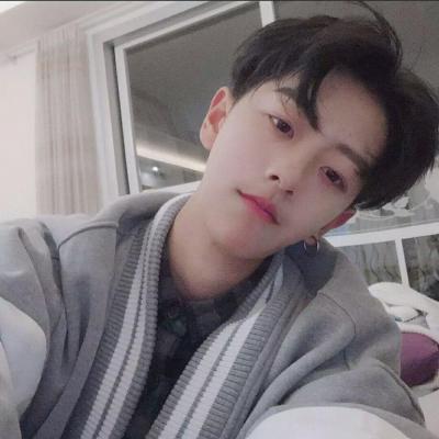 2022最新帅哥头像超拽帅气高清图片 心脏的位置留给最好的你