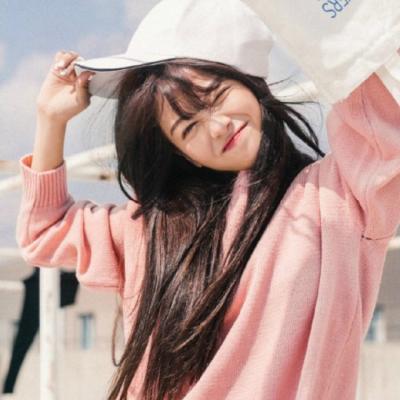 清纯萌妹子女生微信头像2022独一无二 辣条阻止了我当淑女