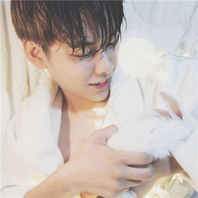 男生头像帅气2022款高清 最好看的的男生头像阳光少年