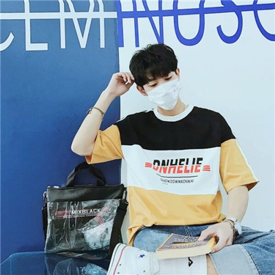 小清新男生帅气口罩头像2022 有一种戒不掉的瘾叫做寂寞