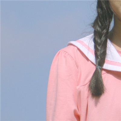 2022女生简短伤感网名精选 一路荒凉如歌