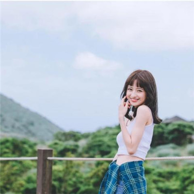 2022独一无二微信头像小清新女生精选 道理很简单越有钱越幸福