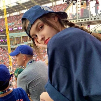 欧美头像女生好看冷艳 我爱你无畏人海的拥挤