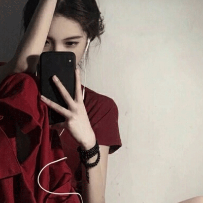 霸气女生微信网名超拽带符号 别拿无知当个性