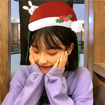 2023圣诞节超喜庆很好看的氛围感美女头像 总以为来日方长其实世事无常