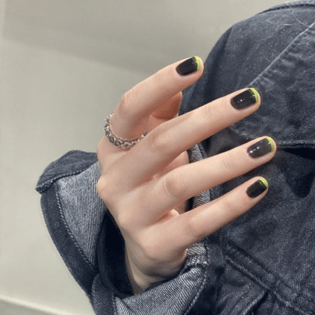 2023春日美甲流行简约 2023春季低调又好看的美甲