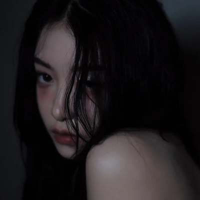 复古优质女生高级头像精选 和人世间那些热气腾腾的朋友在一起吧