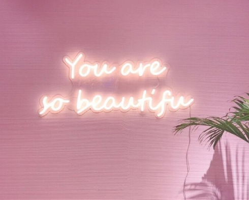 很上头的超拽签名男女通用 很有个性的新版超拽签名