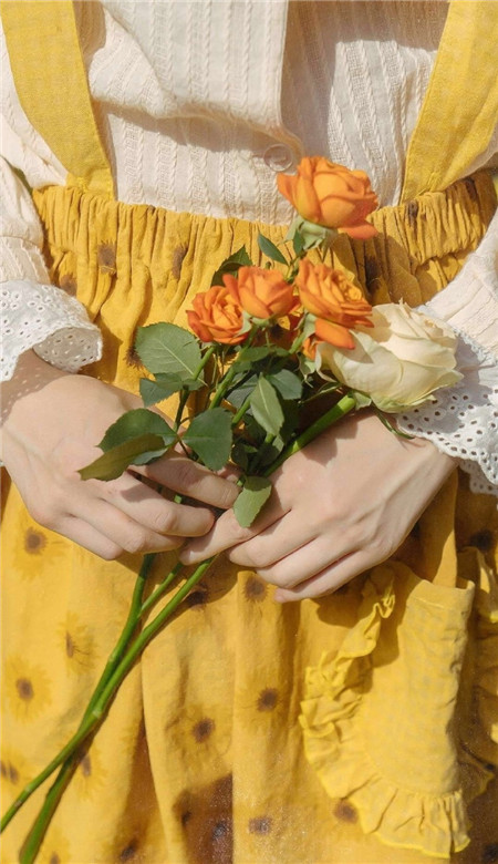 2023壁纸图片简约清新女生必备 温柔和说到做到的人超级加分