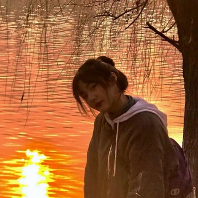 2023最新版的黄昏日落唯美女头大全 超级唯美的好看女头