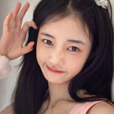 2023甜美可爱少女心粉色系真人女头 天色渐晚时我最爱分神