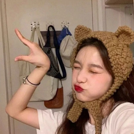 2023ins风美女高冷又很好看的背景图 或许所有的仪式感都源于爱