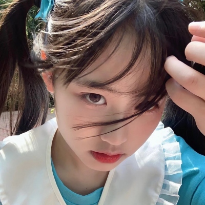 2023好看有吸引力的女生头像高清 你要控制自己的情绪温柔说话