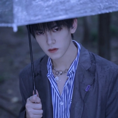 2023最新超级帅气的清新男生头像 分享欲才是最高级的浪漫