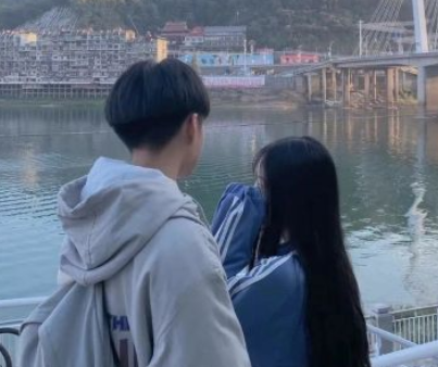 全新热门的情侣双人二字甜蜜id 2023全新幸福的昵称