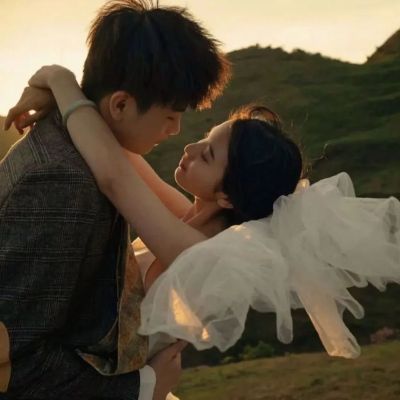 真人情侣头像两张一组配对 2023cp感十足的幸福情头合集