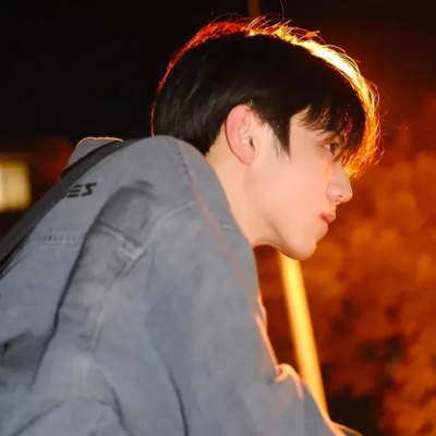 很潮型男专属的好看的头像2023 一定要周而复始的快快乐乐