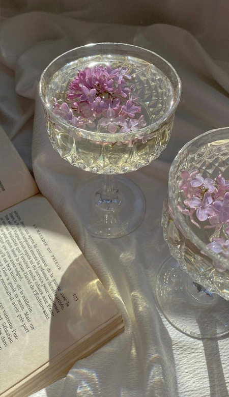 2023质量超高的壁纸最新 很浪漫又很高清的壁纸合集